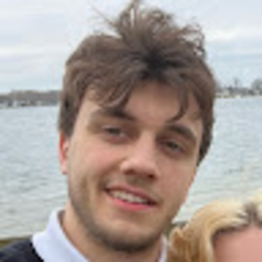 Meet your Posher, Corbin